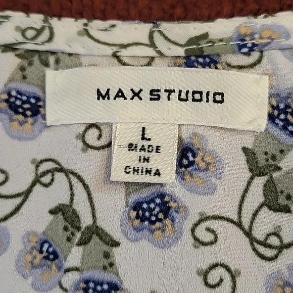 Max Studio Crepe Short Sleeve Faux Wrap Top Lasies Size L - Picture 7 of 9